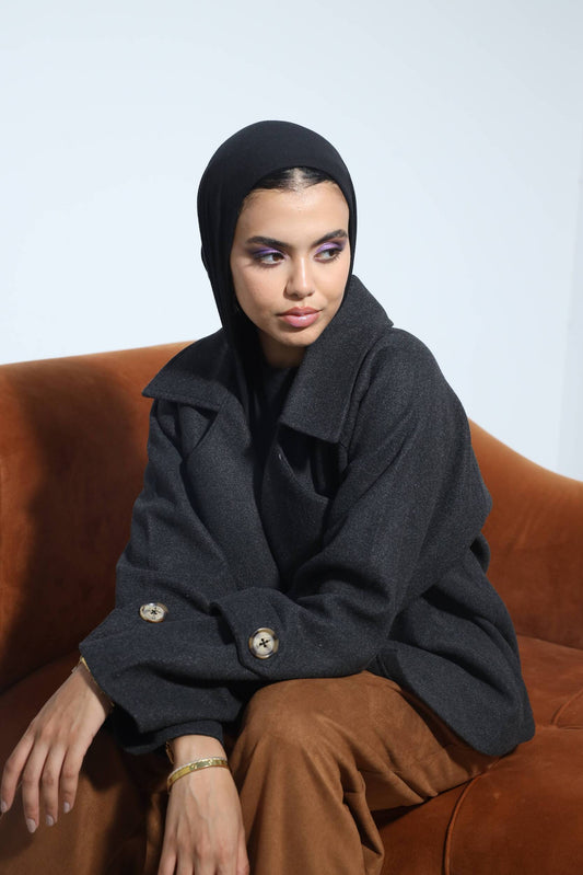 Nur Shams Short Coat | نُور شَمْس مِعْطَف قَصِير