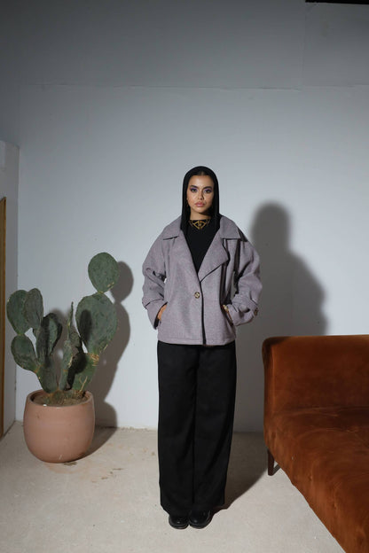 Nur Shams Short Coat | نُور شَمْس مِعْطَف قَصِير