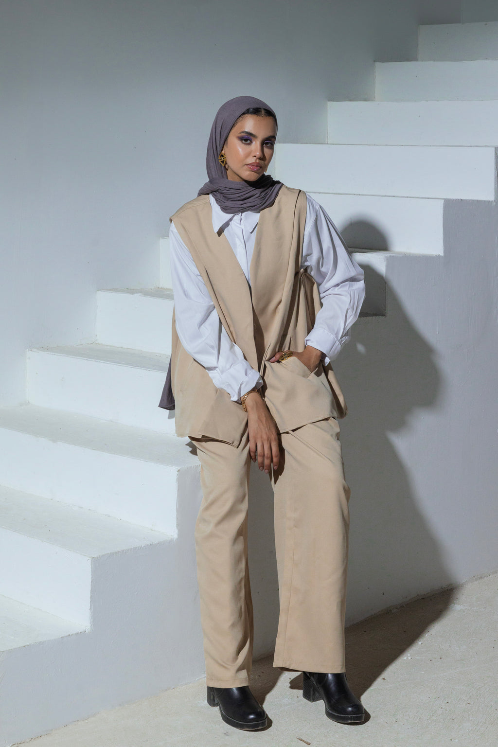 Taʾalluq Jacket| تَأَلُّق  جَاكِت
