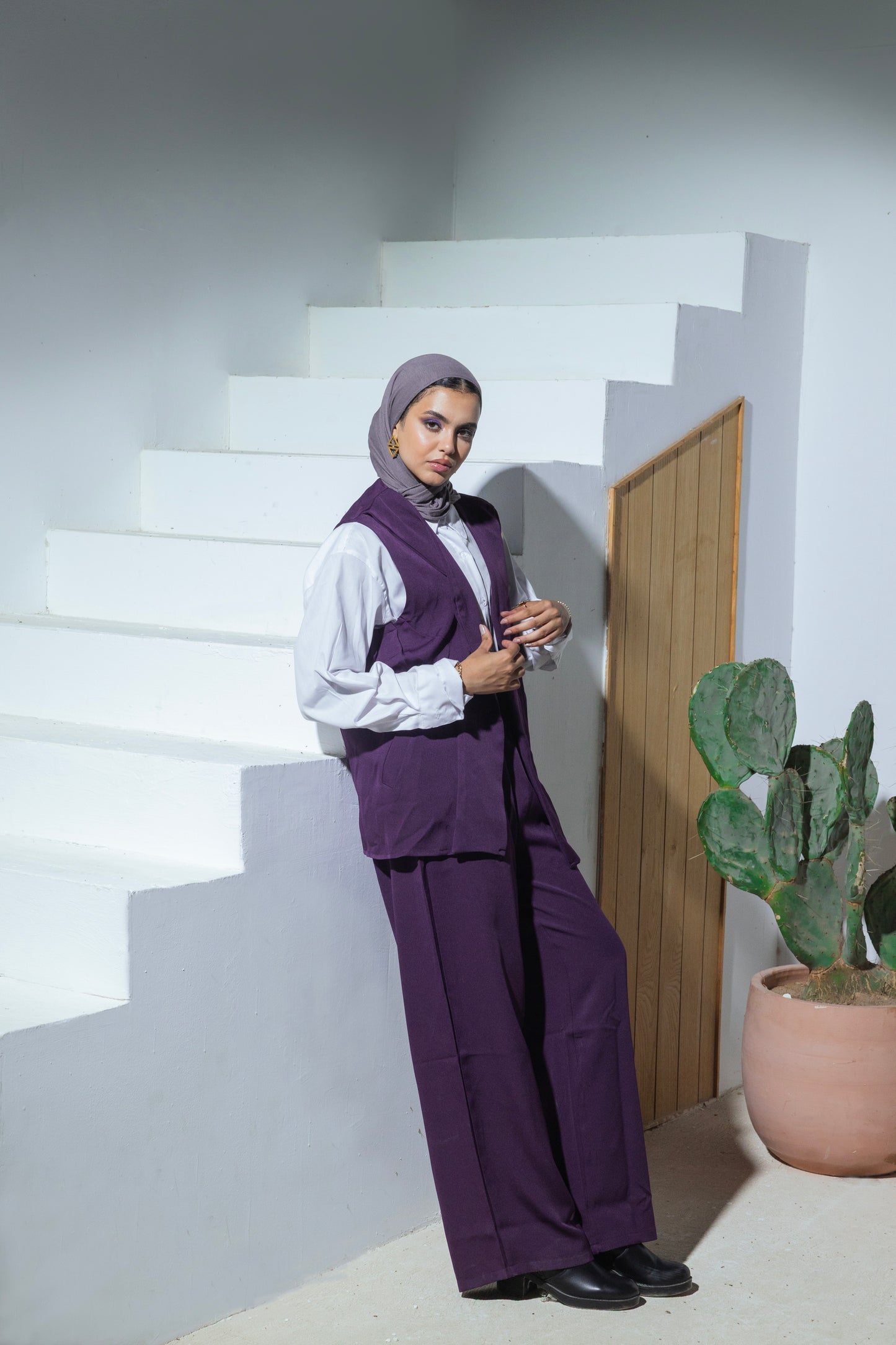 Taʾalluq Set - تَأَلُّق طَقْم