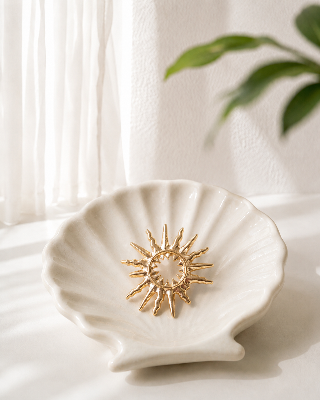 Sun Brooch|بْرُوش الشَّمْس