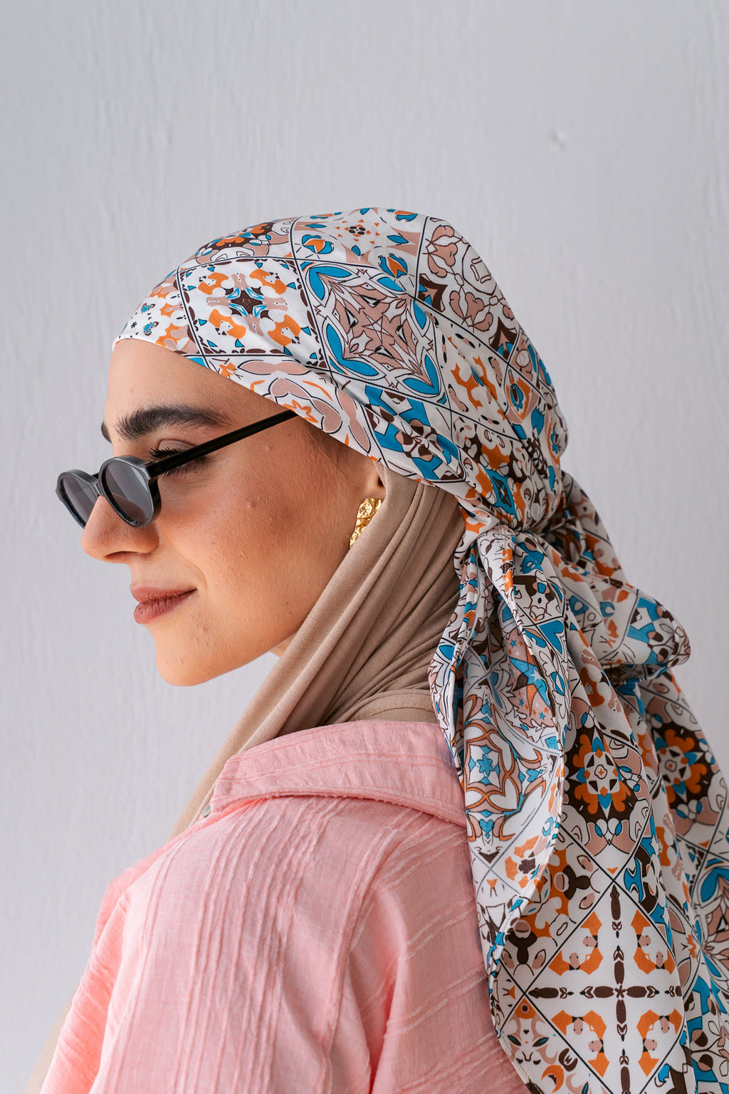 Najma Scarf |وِشَاحُ نَجْمَة