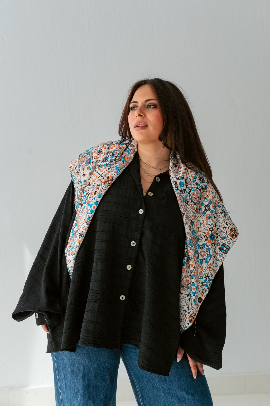 Najma Scarf |وِشَاحُ نَجْمَة