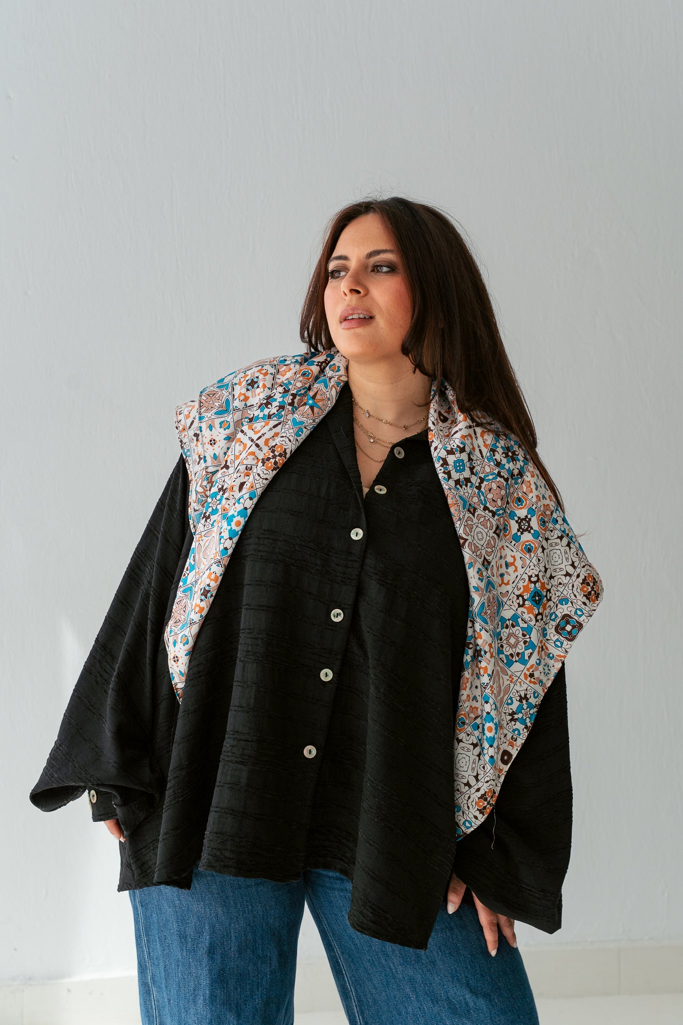 Najma Scarf |وِشَاحُ نَجْمَة