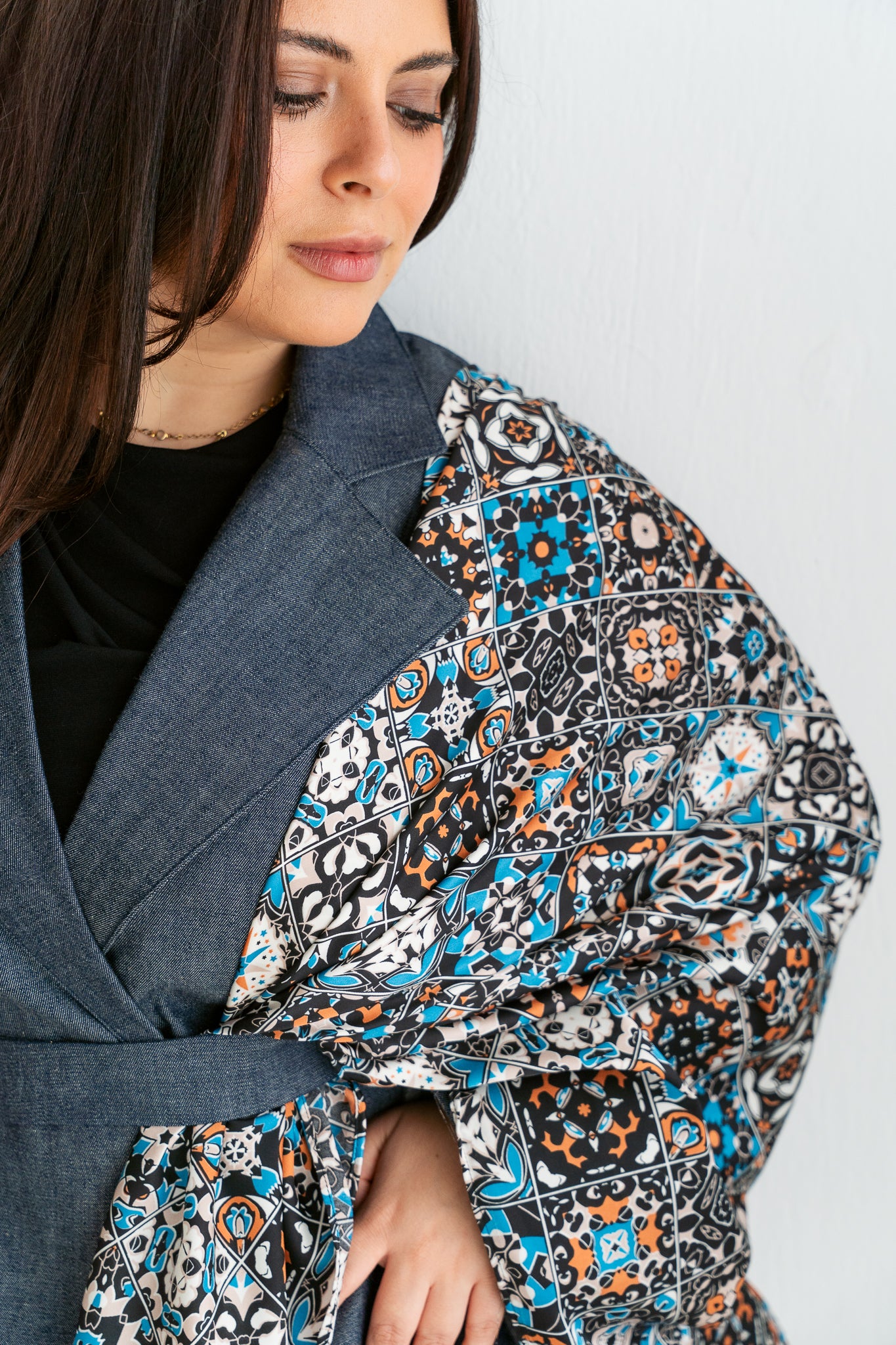 Najma Scarf |وِشَاحُ نَجْمَة