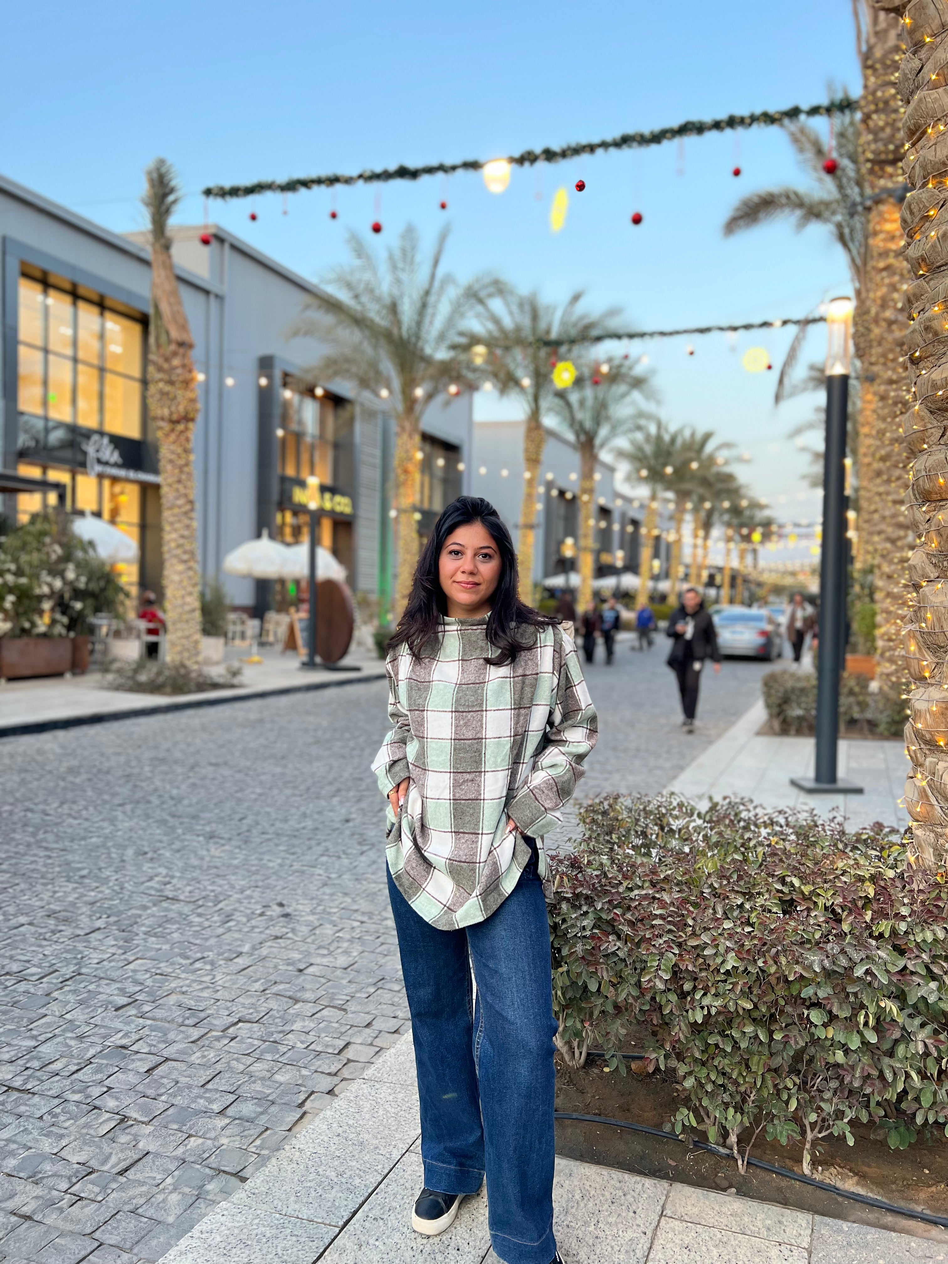 Suhub Pullover|سُحُب بُلُوفَر