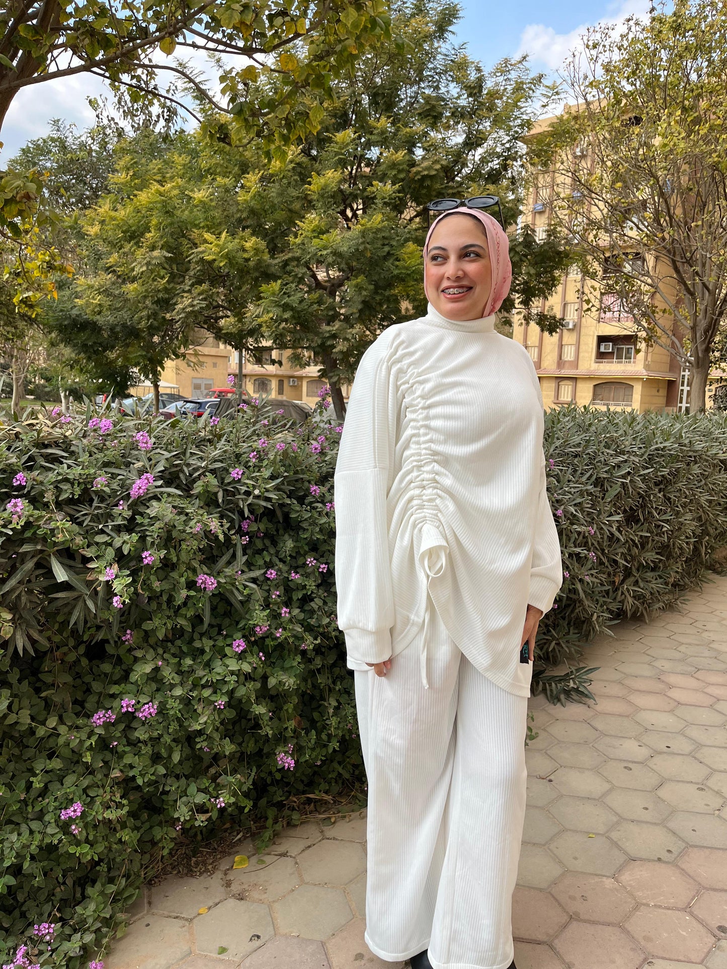 Qamreen Blouse |قَمَرَيْن بِلوزَةٌ