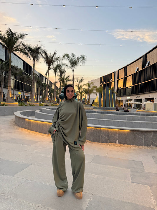 Qamreen Blouse |قَمَرَيْن بِلوزَةٌ