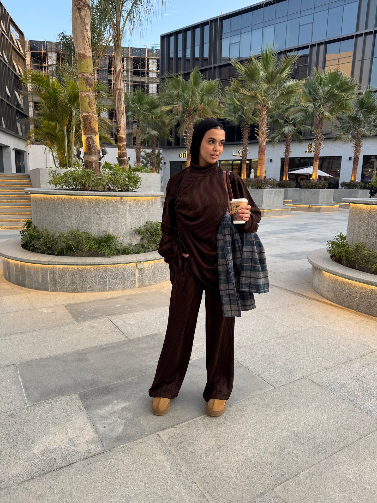 Qamreen Blouse |قَمَرَيْن بِلوزَةٌ