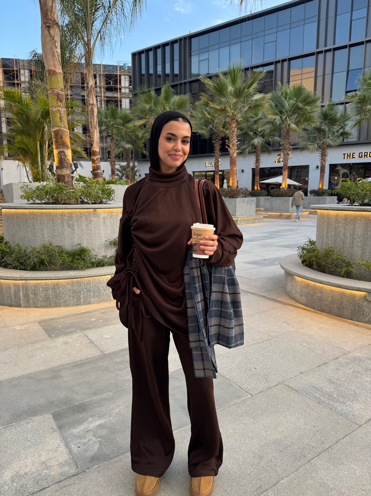 Qamreen Blouse |قَمَرَيْن بِلوزَةٌ